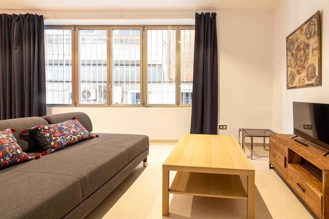 Saenz Suites Gallery By Bossh! Apartments Malaga Exterior photo
