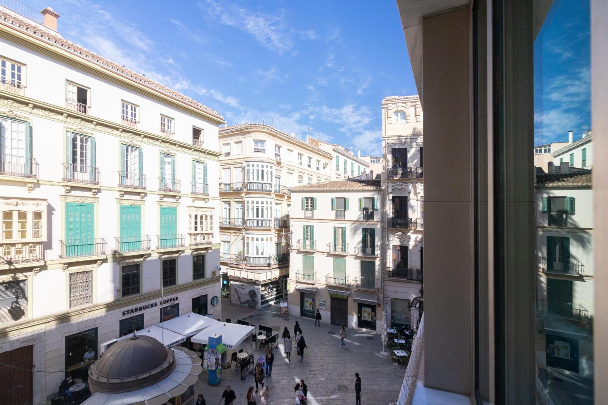 Saenz Suites Gallery By Bossh! Apartments Malaga Exterior photo