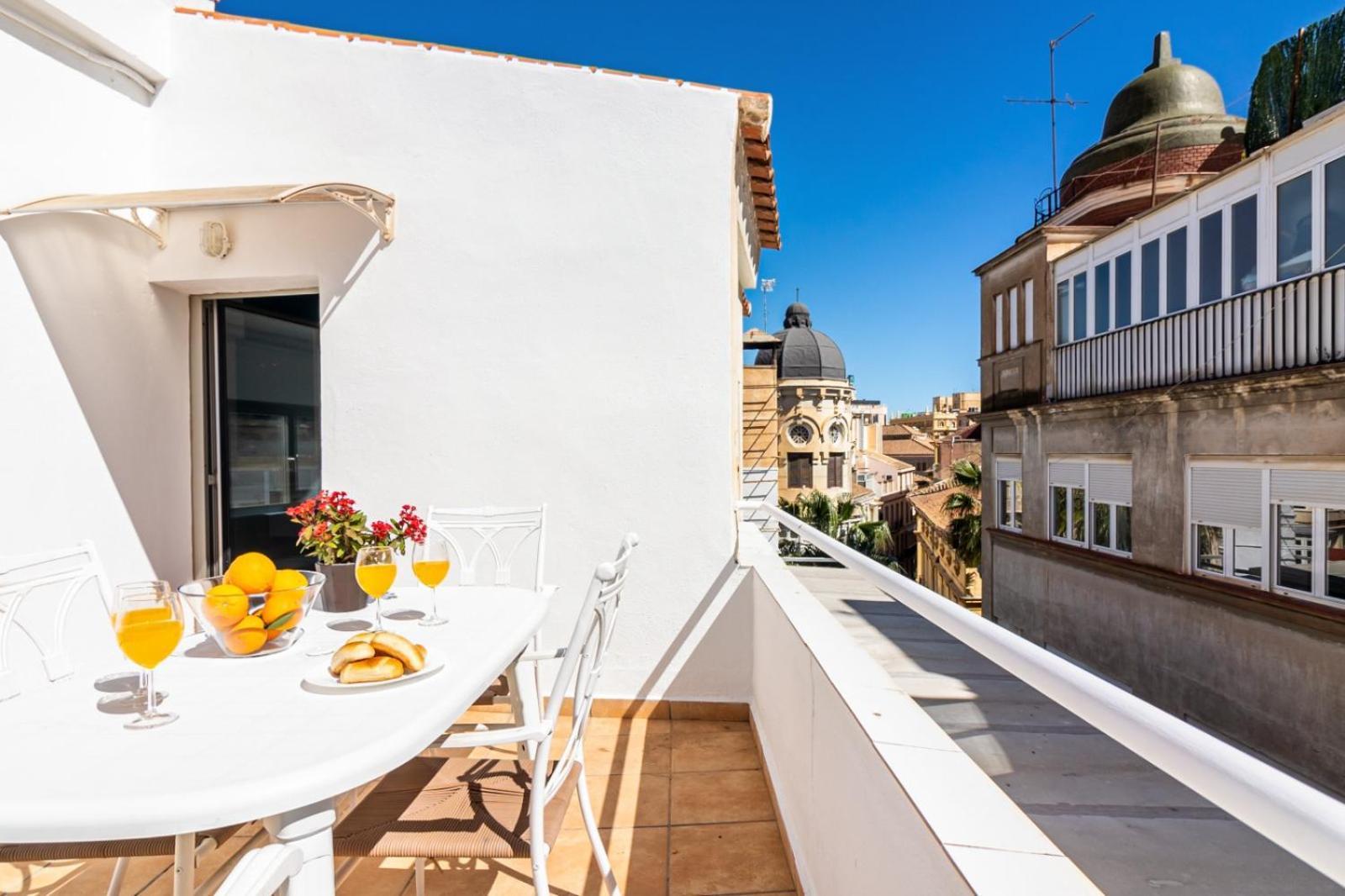 Saenz Suites Gallery By Bossh! Apartments Malaga Exterior photo